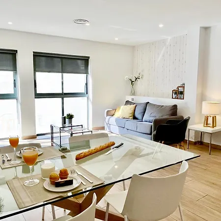 Feelathome Mozart Apartment Barcelona